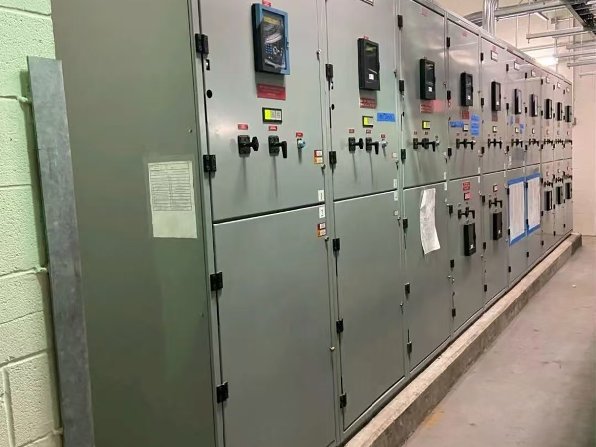 美标中压6000A 开关柜
